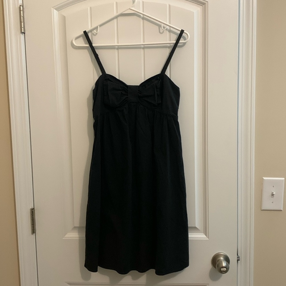 Xhilaration, size M, Black adjustable spaghetti straps